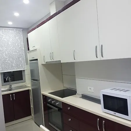 Cityheart Near Skanderbeg Square By Robert Appartement *